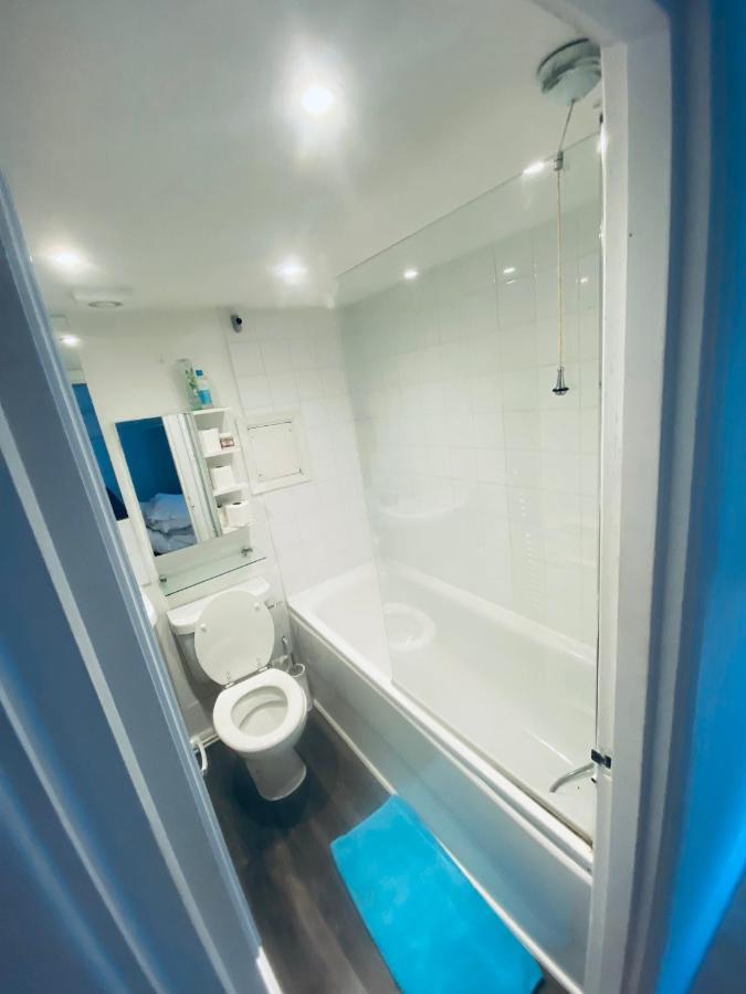 Kensington One Bed Apartment Suite London Exterior foto